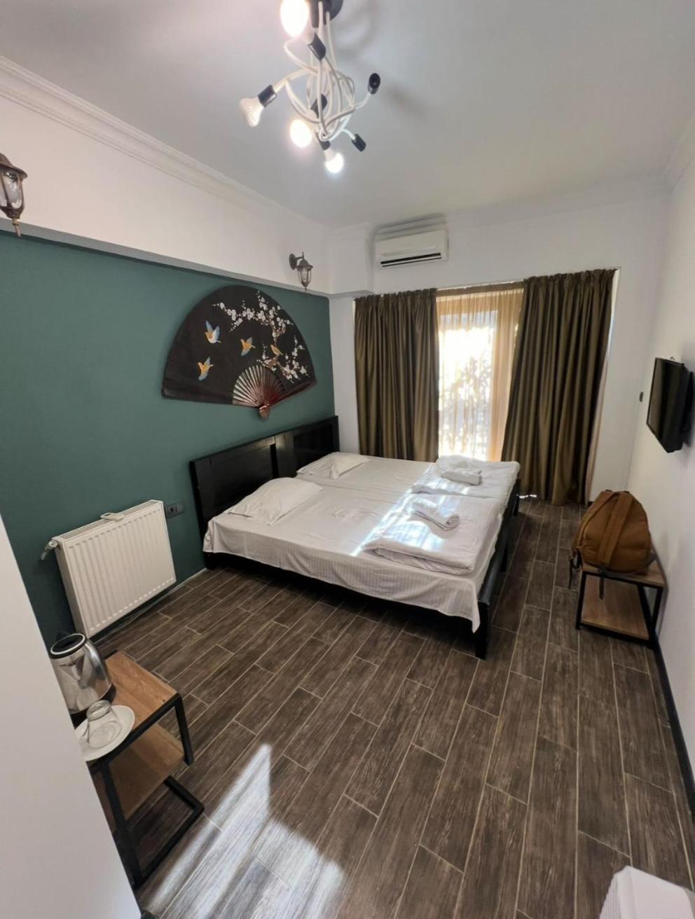 Hotel Isaka Tbilisi ภายนอก รูปภาพ