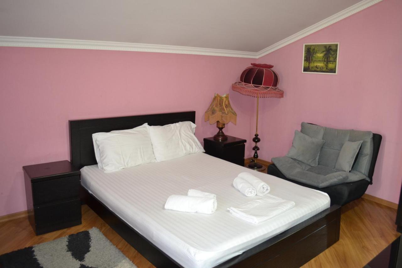 Hotel Isaka Tbilisi ภายนอก รูปภาพ
