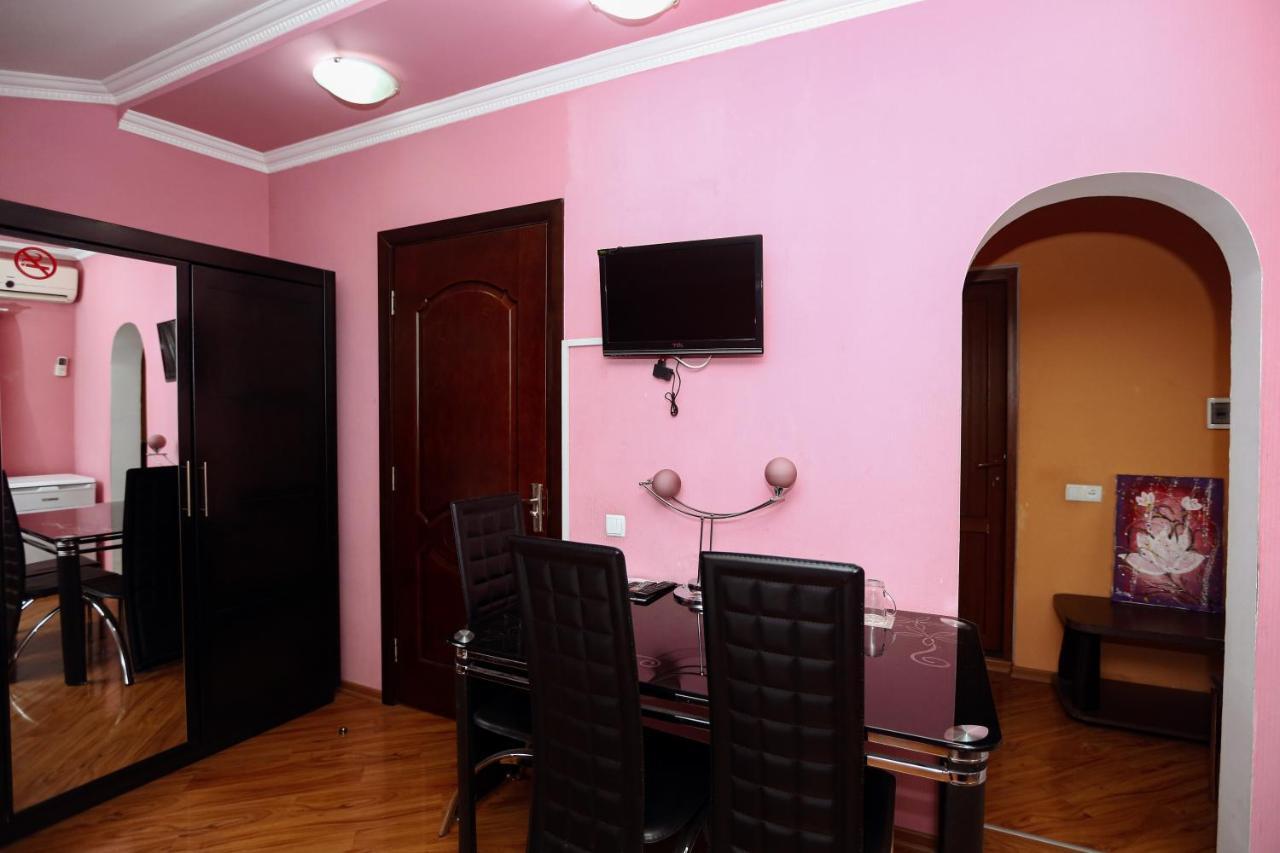Hotel Isaka Tbilisi ภายนอก รูปภาพ