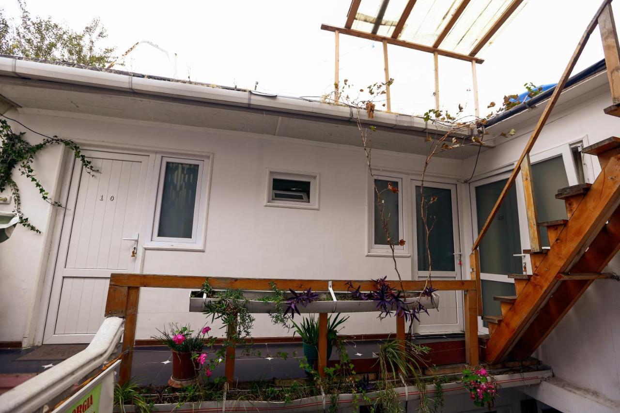 Hotel Isaka Tbilisi ภายนอก รูปภาพ