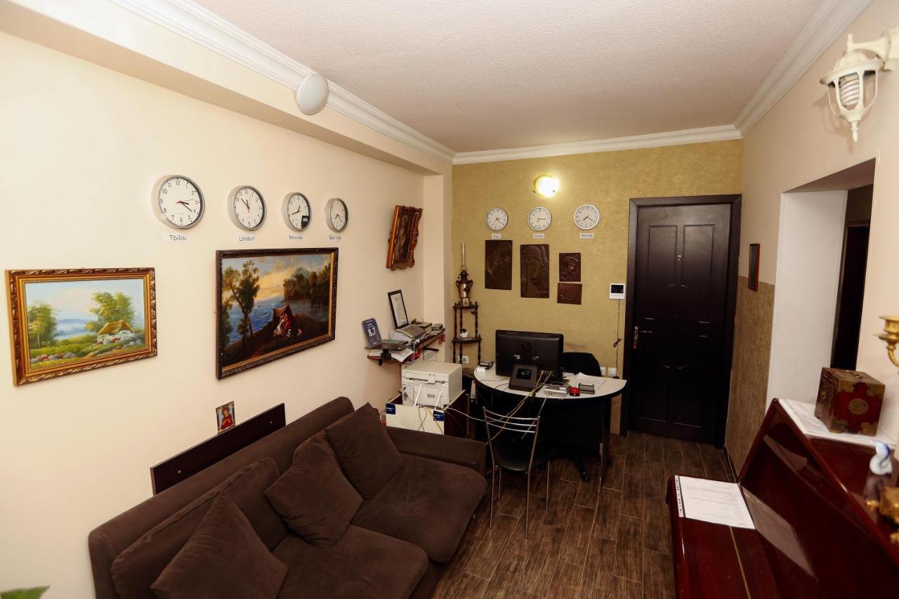 Hotel Isaka Tbilisi ภายนอก รูปภาพ