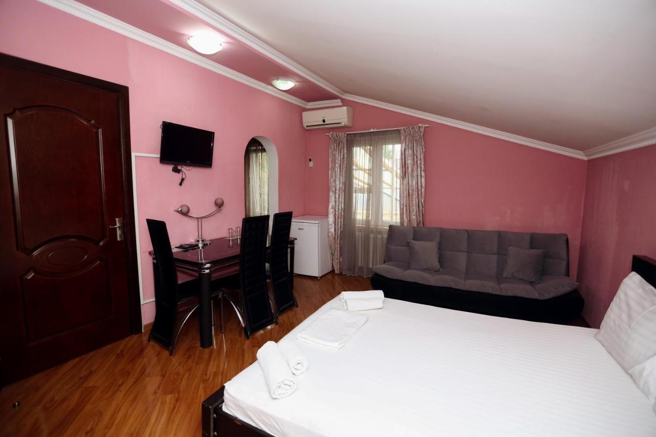 Hotel Isaka Tbilisi ภายนอก รูปภาพ